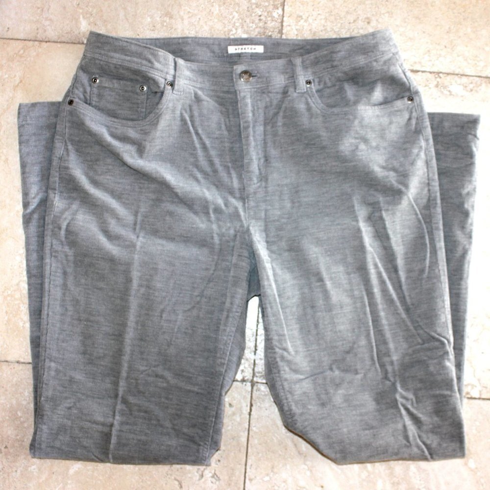Jones New York Grey Corduroy Soft Stretch Size 14 5-Pocket Bootcut Pants - Picture 2 of 8